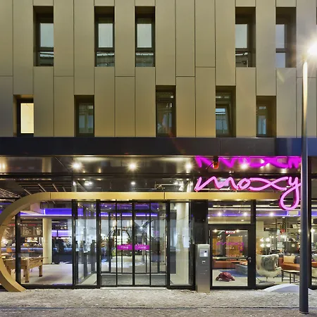 Moxy Frankfurt East-2